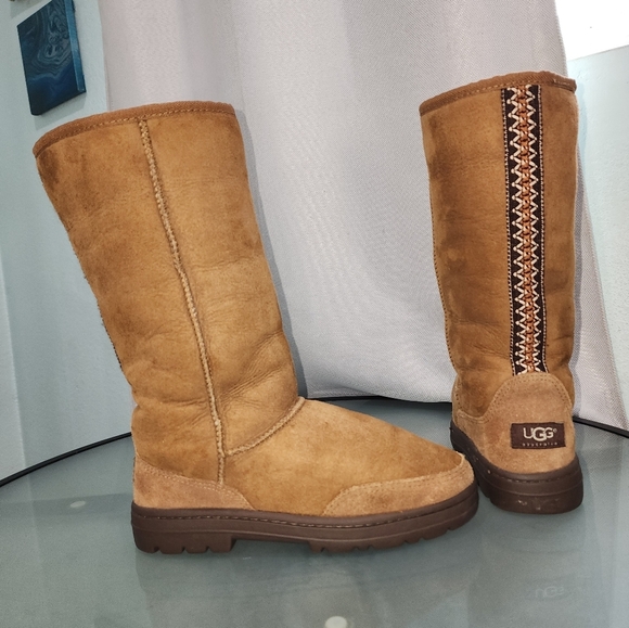 UGG Ultimate Tall Braid Boot Women Size 7 W - Picture 1 of 13
